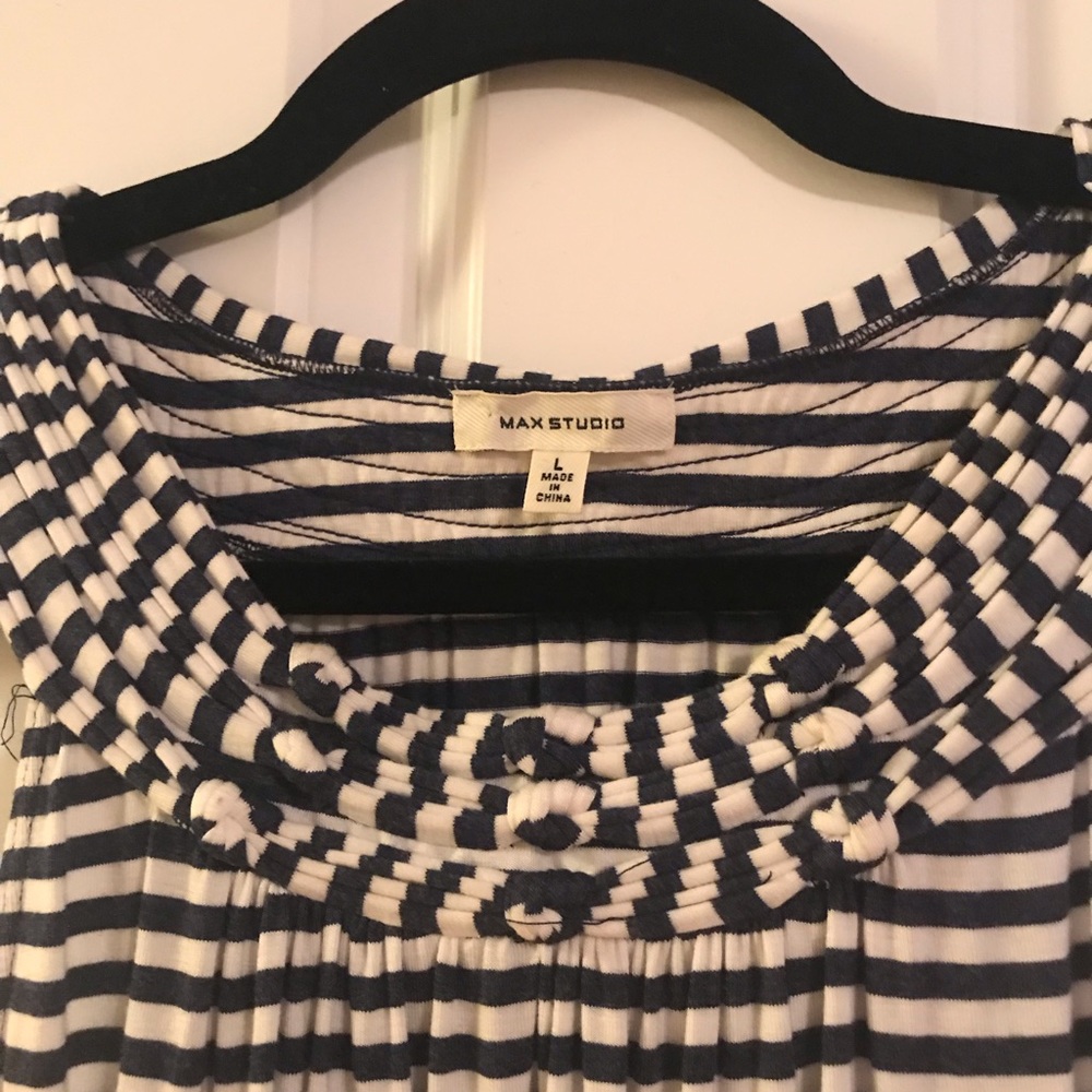 💙 (3 for $30) Max Studio navy striped nautical dress